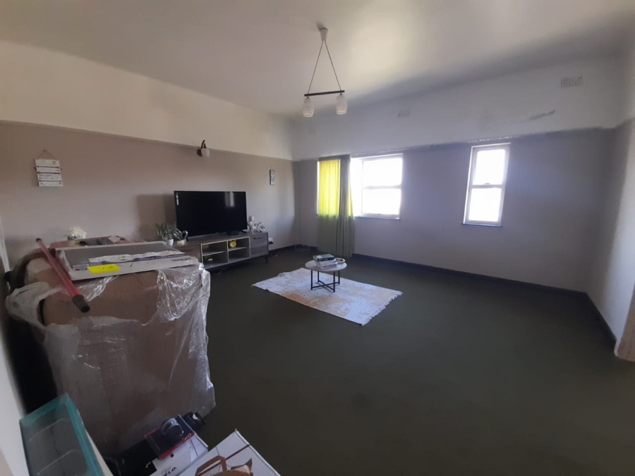 To Let 2 Bedroom Property for Rent in Southernwood Eastern Cape